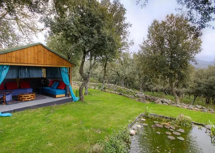 Accueillant A 30 M² Avec Terrasse Et Jardin Apartmán *